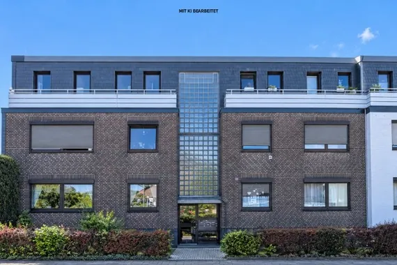 Freie 3-Zimmerwohnung mit Terrasse und TG in Kleinenbroich