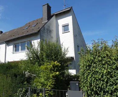 Einfamilienhaus mit Entwicklungspotenzial in guter Wohnlage
