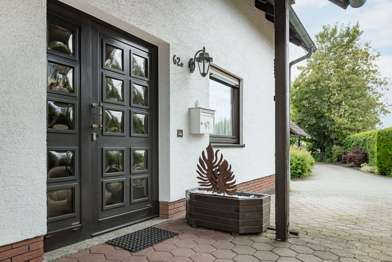 gepflegter Eingangsbereich