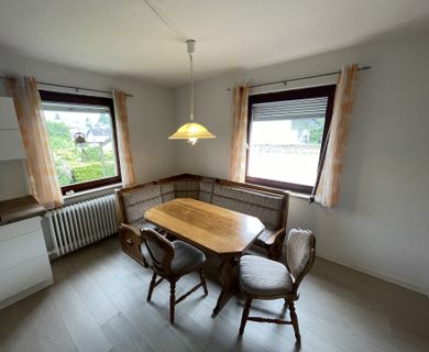 Einfamilienhaus mit großem Garten - Foto 2