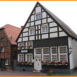 * Sie suchen etwas Besonderes ? * Gastronomie mit großer Wohnung im Altstadtbereich !