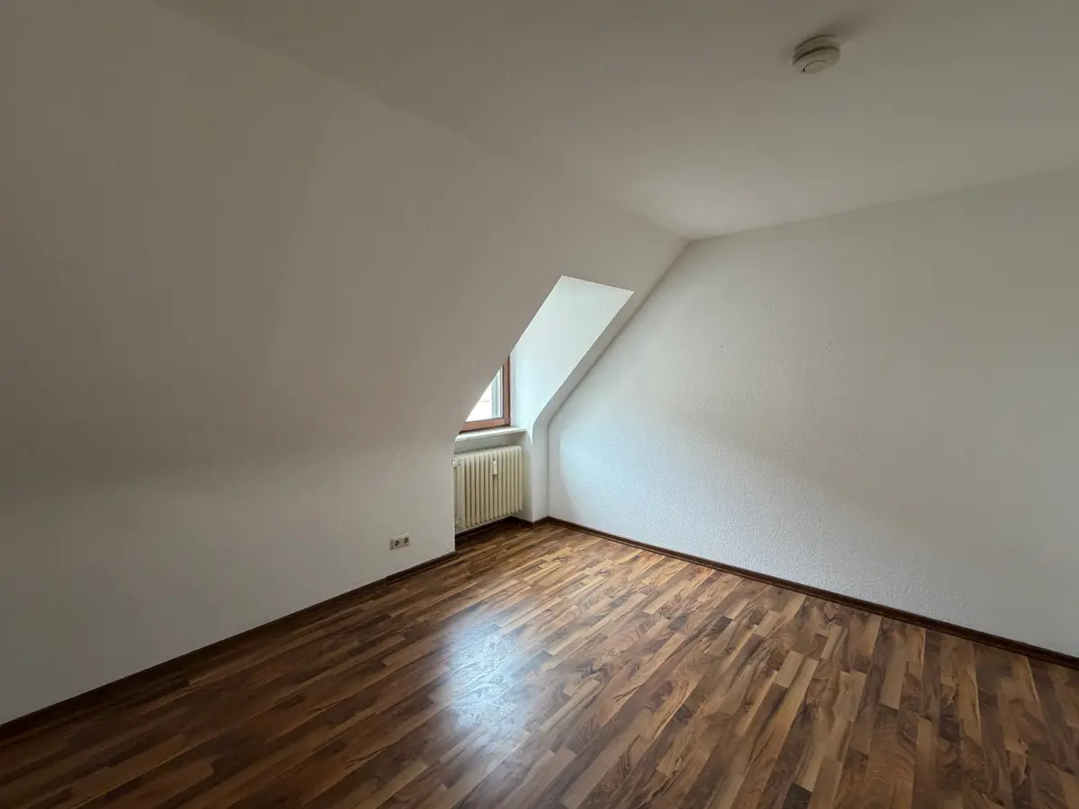 Zimmer IV