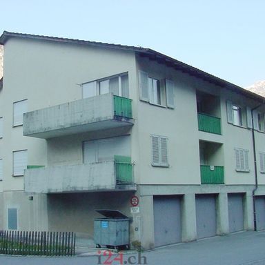 5-Familien-Wohnhaus
