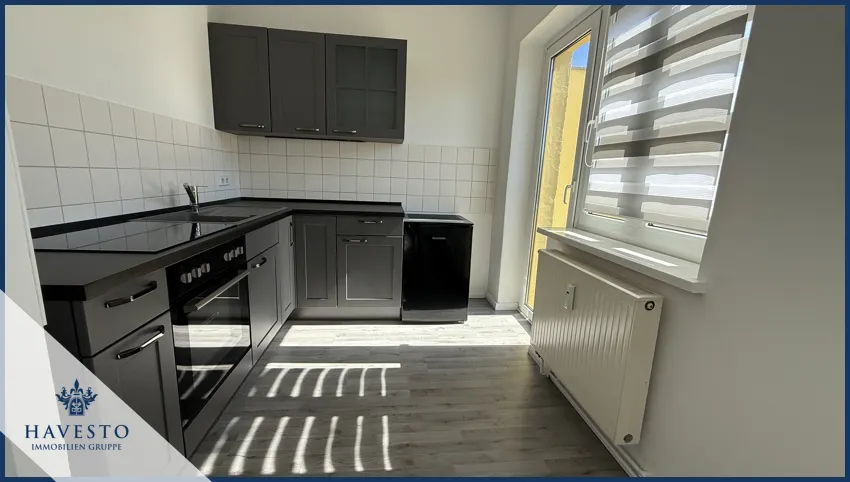 Attraktive 2-Raumwohnung mit Balkon, neuer Einbauküche & Kleiderschrank – sofort bezugsfertig - Photo 3