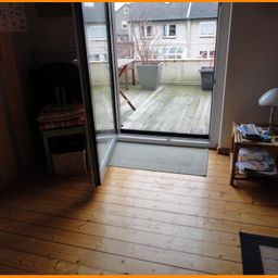 Stadtnahe Wohnung mit schöner Dachterrasse !