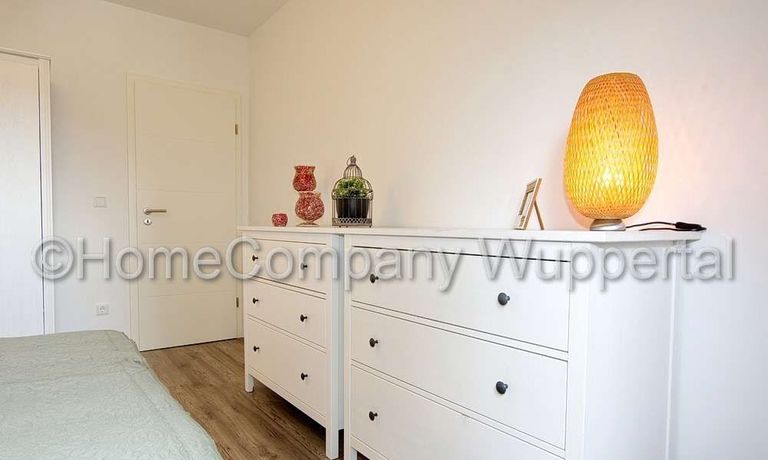 Hochwertige 2-Zimmer-Wohnung mit neuem Bad und DSL-Zugang - Foto 1