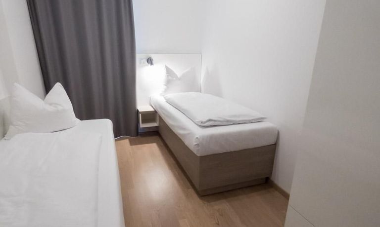 Zweites Schlafzimmer