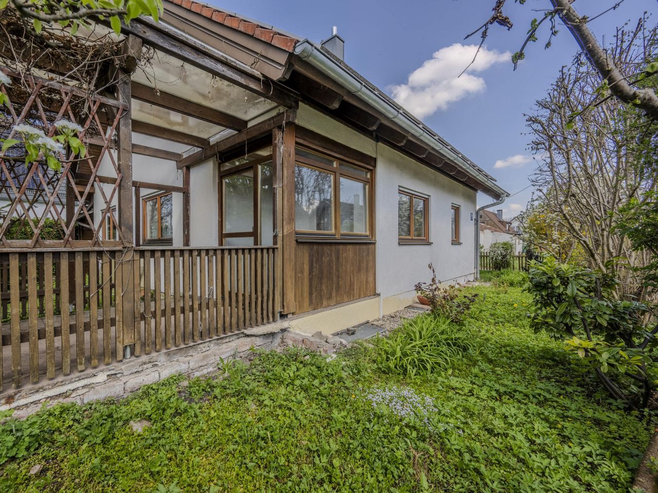 überdachte Terrasse