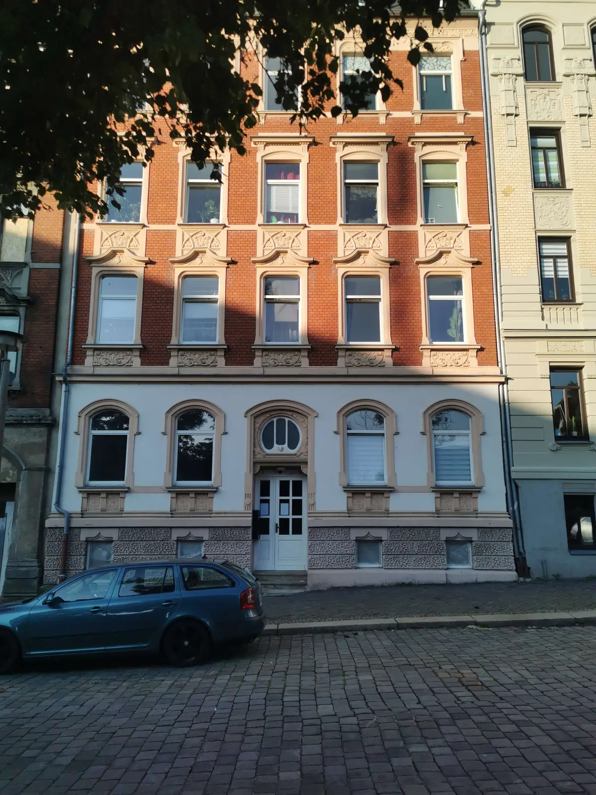 Straßenansicht