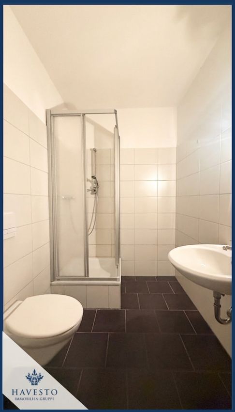 Attraktive 1-Zimmer-Wohnung mit neuer Einbauküche, Ideal für Studenten & Pendler! - Photo 2