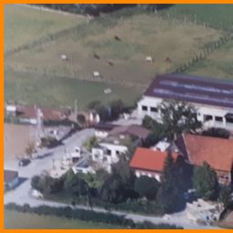 Hofstelle mit Reitanlage in Beckum