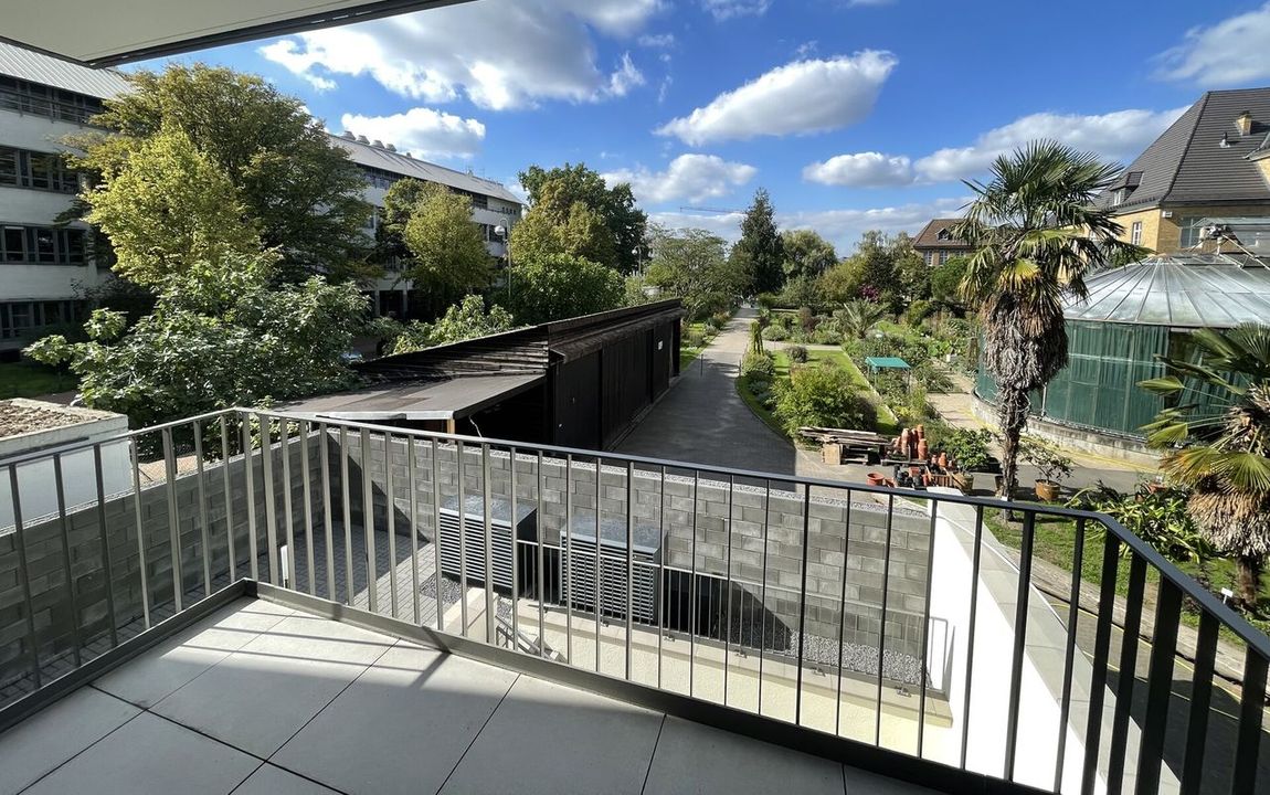 Erstbezug in Poppelsdorf | Modernes 1-Zimmer-Apartment mit großem Balkon und Uni-Campus-Blick