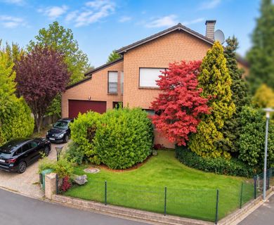 Raumwunder in Lichtenberg – 2-Familienhaus mit Potenzial