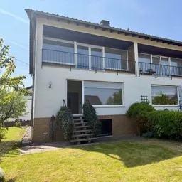 Doppelhaus, beide Hälften,nahe Hennef mit Fernblick, Gartenidylle & flexiblen Nutzungsmöglichkeiten