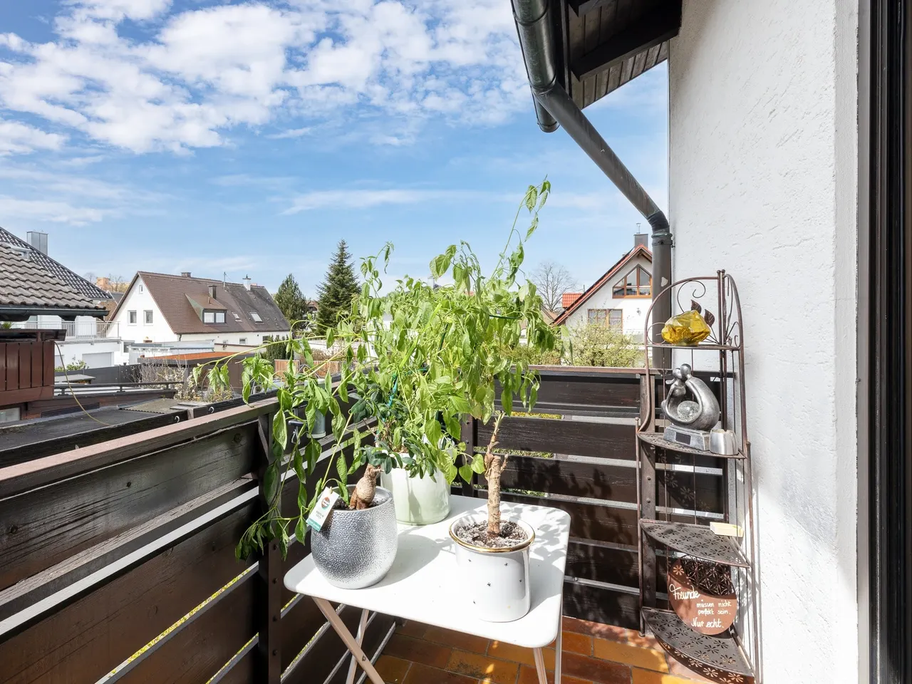 Balkon 1-Zimmer-Wohnung OG