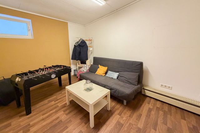 Gewerbeeinheit-Büro