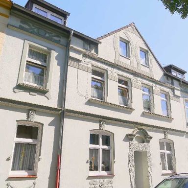 3,5-Raum-Wohnung mit Altbau-Charme in ruhiger Seitenstraße in GE-Erle