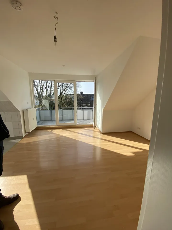 Modern wohnen: Helle 2-Zimmer-Wohnung mit Balkon - Foto 4