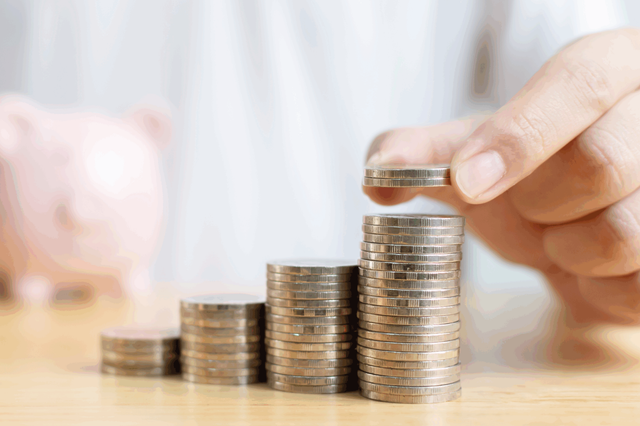 Immobilien und Inflation 2025: Wie sich Geldwertschwankungen auf Eigentum auswirken