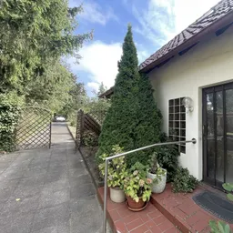 Wahre Freiheit dank großem Grundstück!