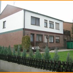 3 Zimmer Erdgeschoss in Gürzenich mit Terrasse und Garten.