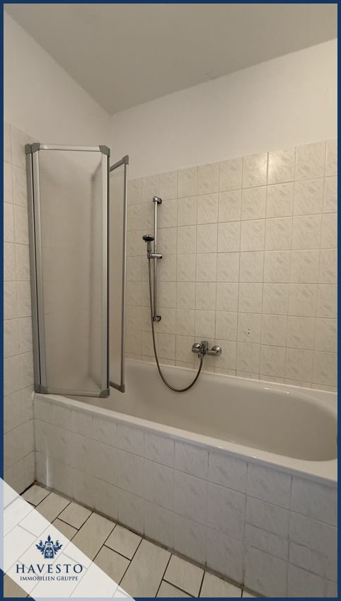 Charmante 1-Raum Wohnung mit großem Balkon & EBK in gefragter Lage von Sudenburg! - Photo 4