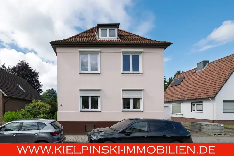 Straßenansicht