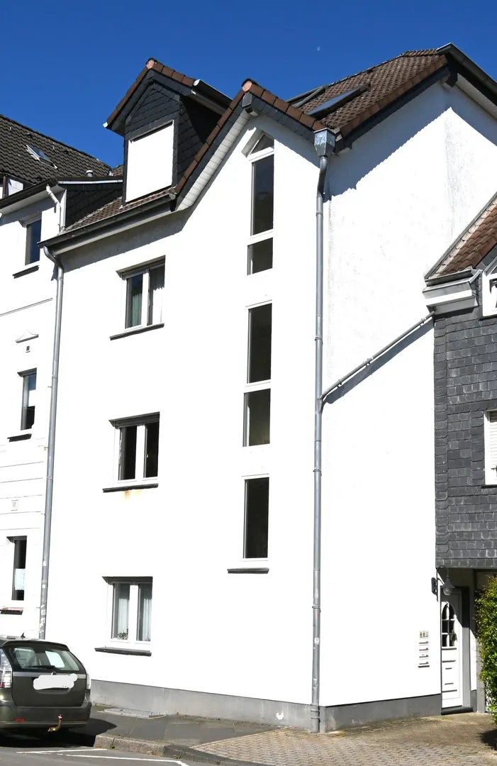 **** Ihr Zuhause in der Solinger Südstadt ....****