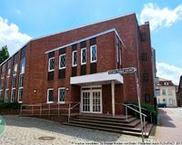 Blick auf den Eingang zum Objekt