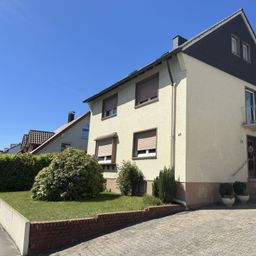 Einfamilienhaus mit Keller und Garage in Holzwickede