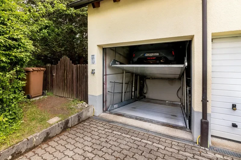 Garagenstellplatz