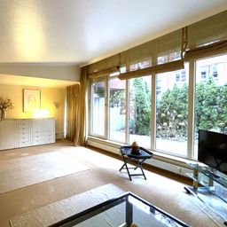 *Provisionsfrei* Perfekte Lage direkt am AEZ, sehr großzügige Wohnung inkl. TG-Stellplatz