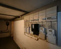 Keller