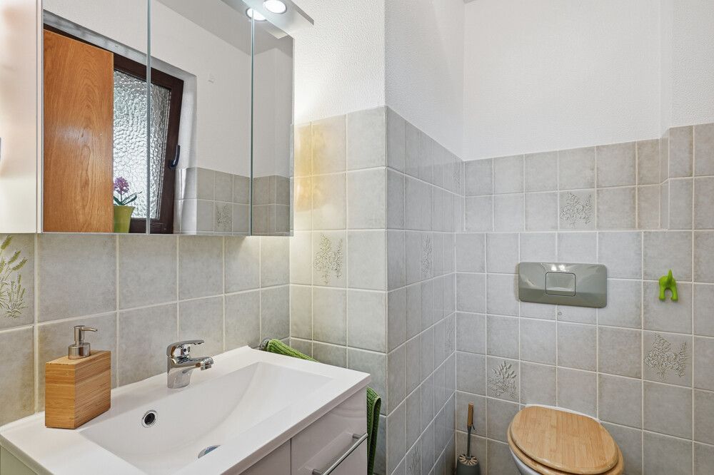 Gäste-WC EG