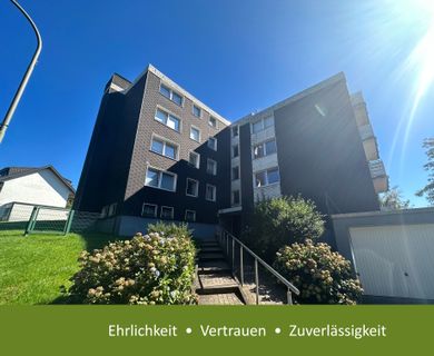 Großzügige 4-Zimmer-Wohnung mit Balkon und Garage in Bergneustadt-Hackenberg