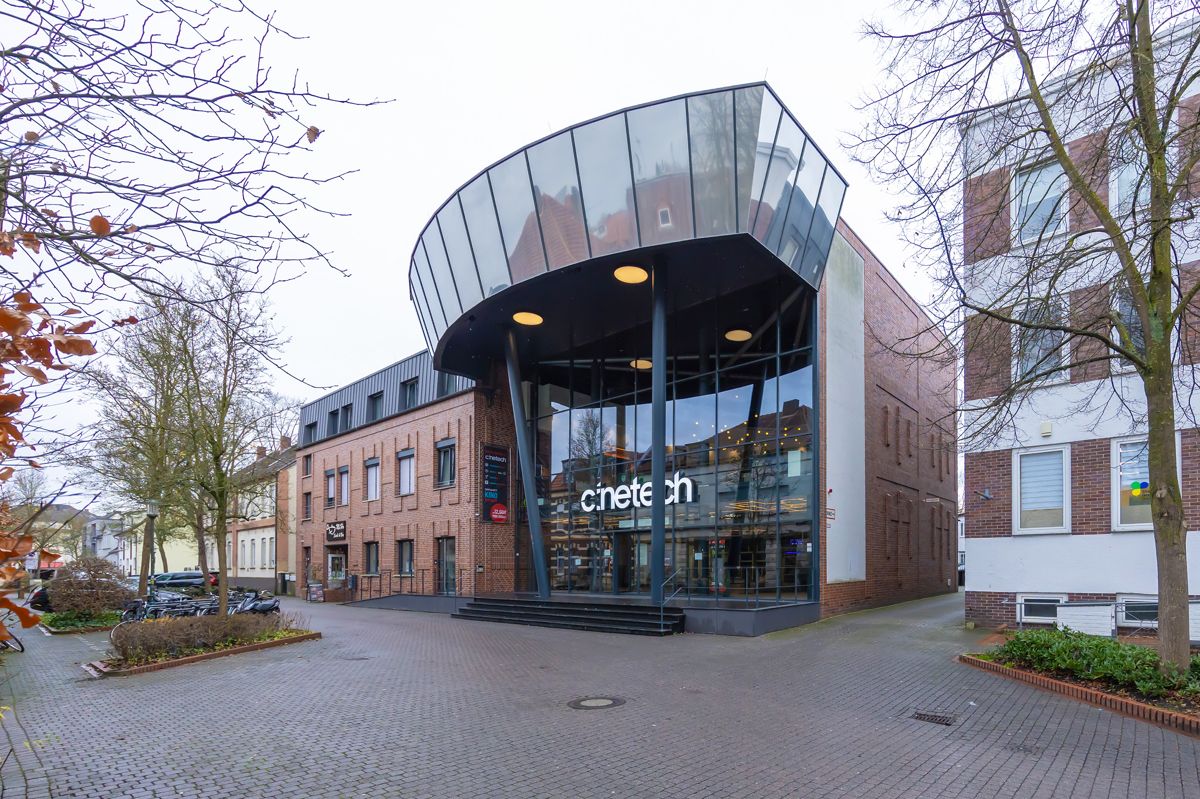 Frontansicht Kino