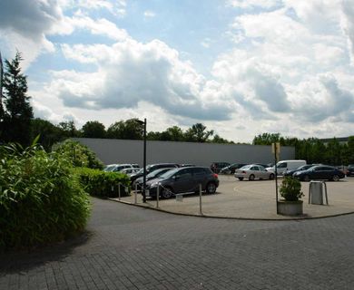 Ratingen-Lintorf: Neuwertige Halle mit kleinem Büroanteil zur Eigennutzung – Provisionsfrei*