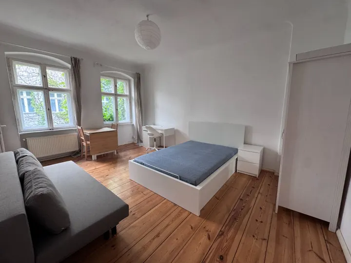 Möbliertes Studentenstudio im Herzen von Friedrichshain!