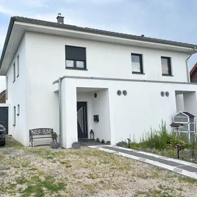 Perfekt aufgeteilter Wohnraum – 5 Jahre junge Doppelhaushälfte in Heinsberg zu verkaufen