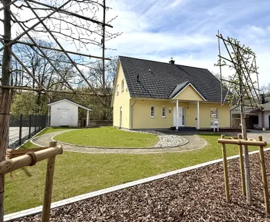 Viel Platz in zentraler Lage – gepflegtes Einfamilienhaus mit Garten!