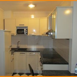 ++ SCHÖNE UND INTERESSANT AUFGETEILTE 2 Zi. WOHNUNG MIT BALKON IM JOHANNISTAL ALS KAPITALANLAGE ++