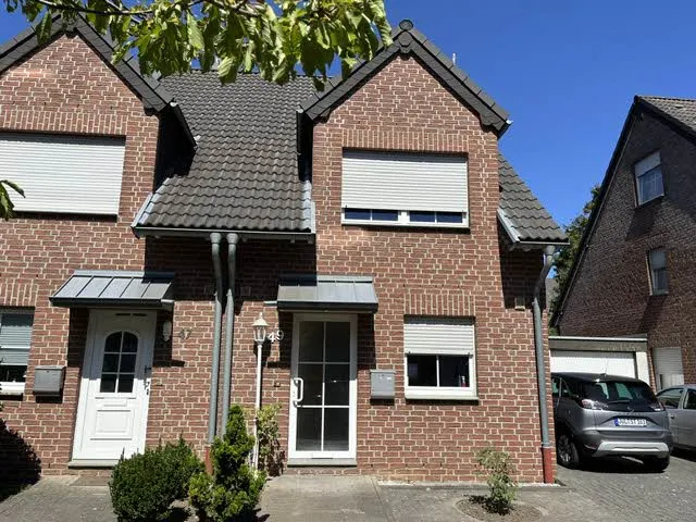 Kuschelige DHH in ruhiger Wohnstrasse