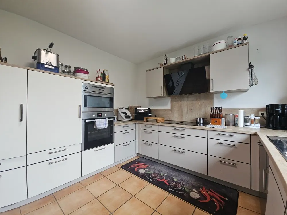 Küche mit EBK, Ansicht 2