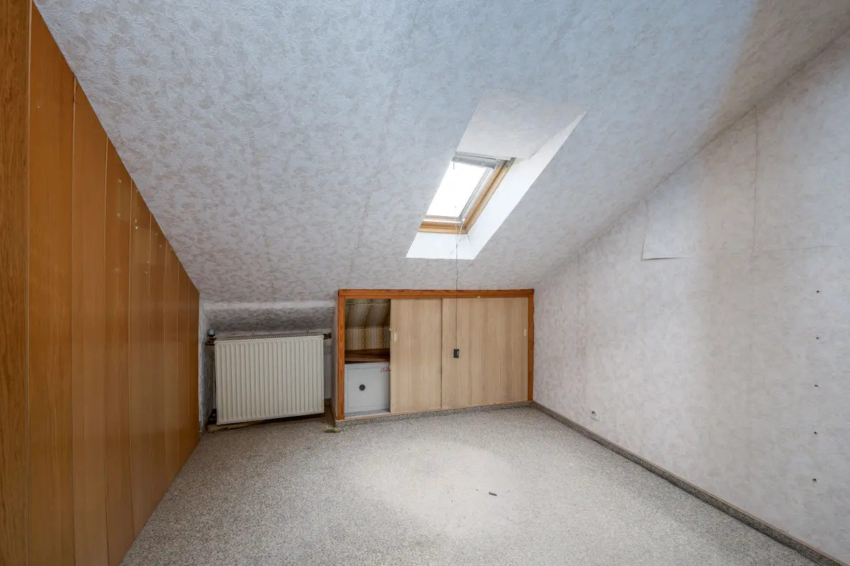  Durchgangszimmer DG (Büro)