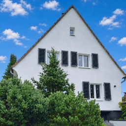 Freistehendes kleines Einfamilienhaus in super schöner Grünlage!