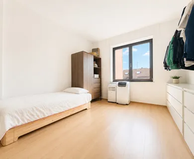 Charmante Altbauwohnung in Rheinlage von Krefeld-Uerdingen zu mieten! - Photo 4