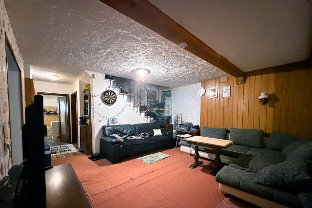 Wohnzimmer (KG)
