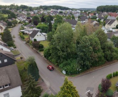 Eckgrundstück (844m²) in ruhiger und gefragter Wohnlage von Wissen/Schönstein!