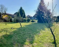 Obstwiese im hinteren Bereich