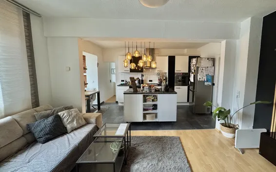 Modernisierte 4,5-Zimmer-Wohnung mit Loggia in Essen-Bochold